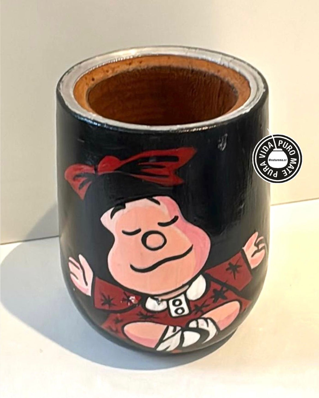 Mate de madera de Mafalda