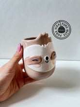 Cargar imagen en el visor de la galería, Mate de Ceramica Perezoso
