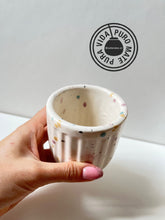 Cargar imagen en el visor de la galería, Morales ceramica beige
