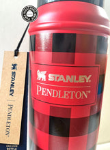 Cargar imagen en el visor de la galería, Stanley Pendleton
