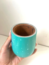 Cargar imagen en el visor de la galería, Mate de madera de Mafalda
